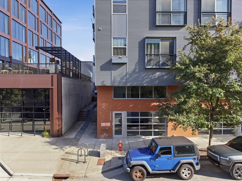 More Photos Of 1250 Martin St, Nashville General Retail For Lease