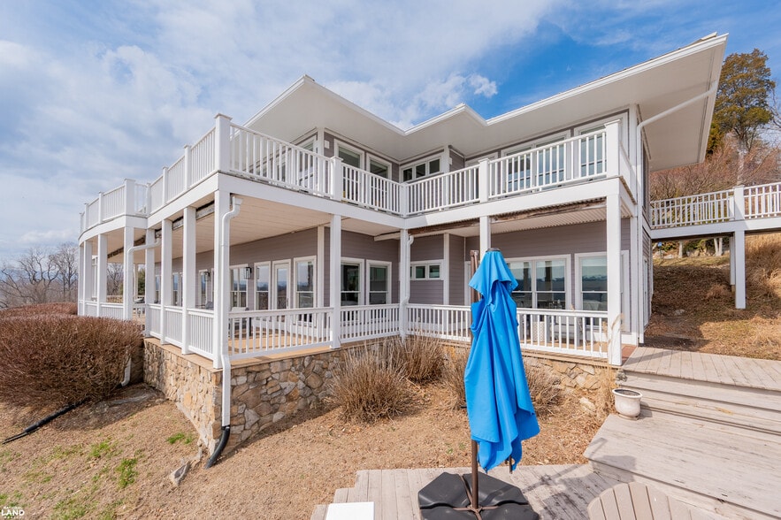 More Photos Of 125 River Ridge Dr, Pearisburg Hospitality For Sale