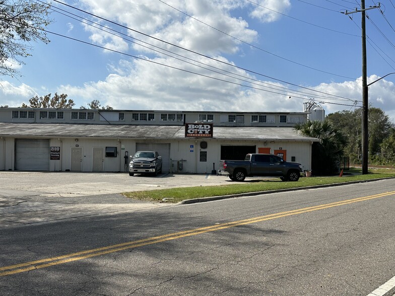More Photos Of 2650 Rosselle St, Jacksonville Unknown For Lease