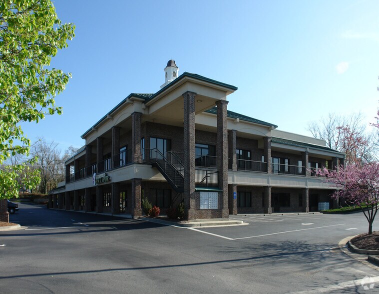 Primary Photo Of 747 Queen City Pky, Gainesville Unknown For Lease