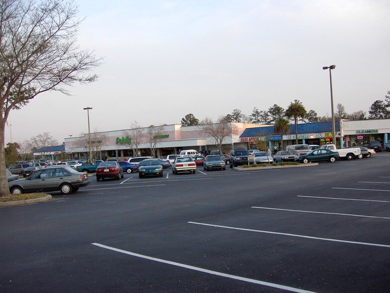 More Photos Of 1584 Normandy Village Pky, Jacksonville Unknown For Lease
