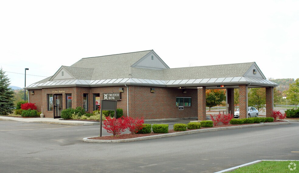 More Photos Of 123 Merchant Pl, Cobleskill Unknown For Lease