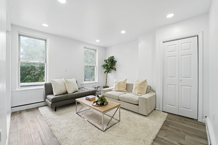 More Photos Of 283 GRIFFITH St, Jersey City Apartments For Sale