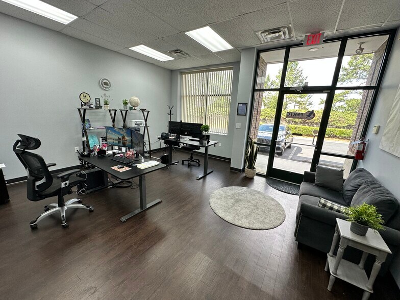 More Photos Of 45 Odell School Rd, Concord Light Distribution For Lease