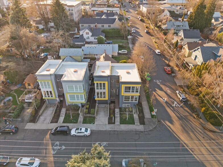 More Photos Of 8057 SE 19th Ave, Portland Apartments For Sale