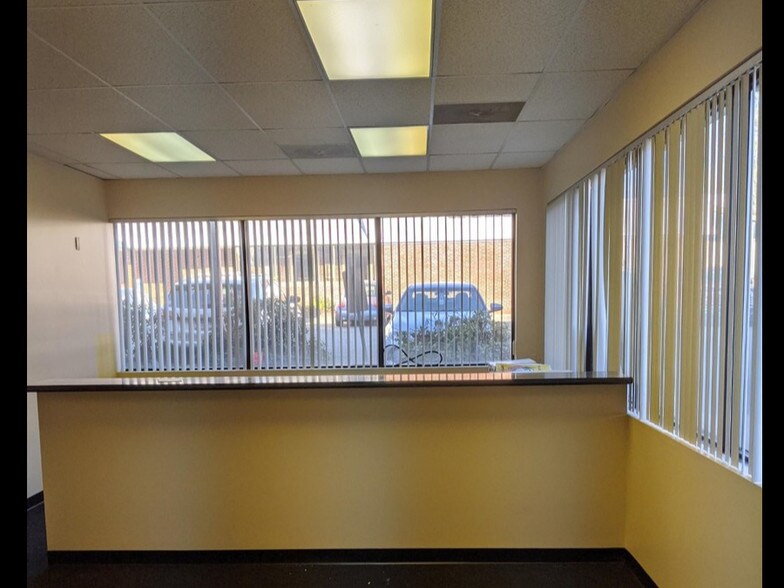 More Photos Of 501 Main St, Monroe Medical For Lease