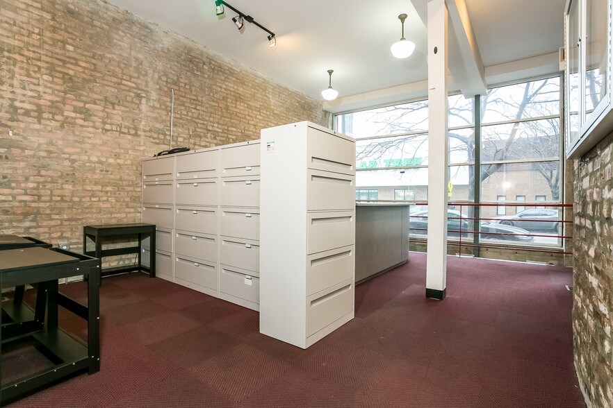 More Photos Of 716 E 47th St, Chicago Loft Creative Space For Sale