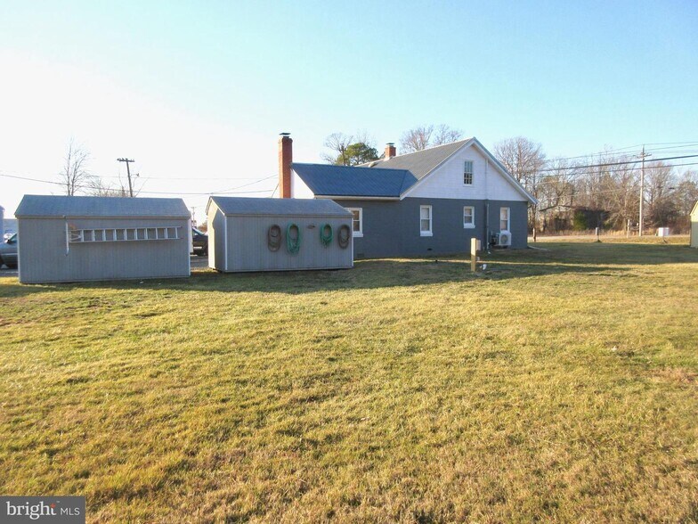 More Photos Of 29535 Dover Rd, Easton Freestanding For Sale