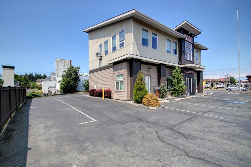 More Photos Of 1202 Commercial Ave, Anacortes Office For Sale