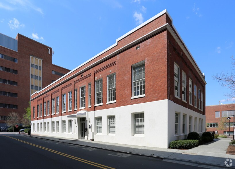 More Photos Of 700 W Main St, Durham Loft Creative Space For Lease
