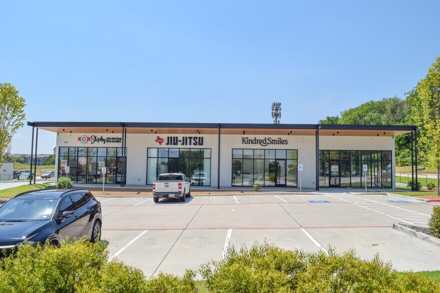More Photos Of 3801 Virginia Pky, McKinney General Retail For Sale