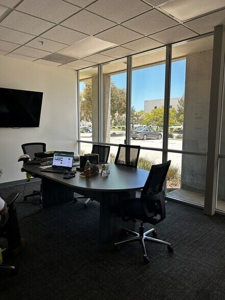 More Photos Of 3223 Golf Course Dr, Ventura Warehouse For Lease
