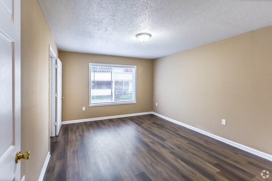 More Photos Of 4168 The Place St, Memphis Apartments For Sale