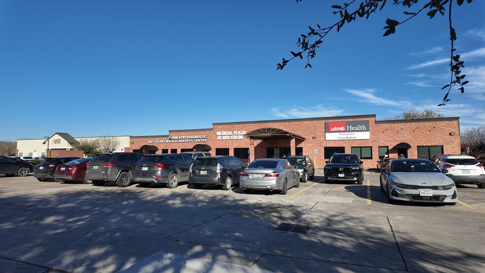 More Photos Of 2401 FM 646, Dickinson Medical For Sale