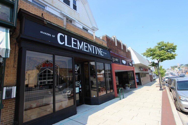More Photos Of 5404 Harford Rd, Baltimore Storefront Retail Residential For Sale