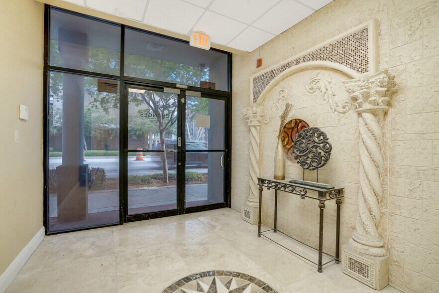 More Photos Of 2310 E Atlantic Blvd, Pompano Beach Office For Lease