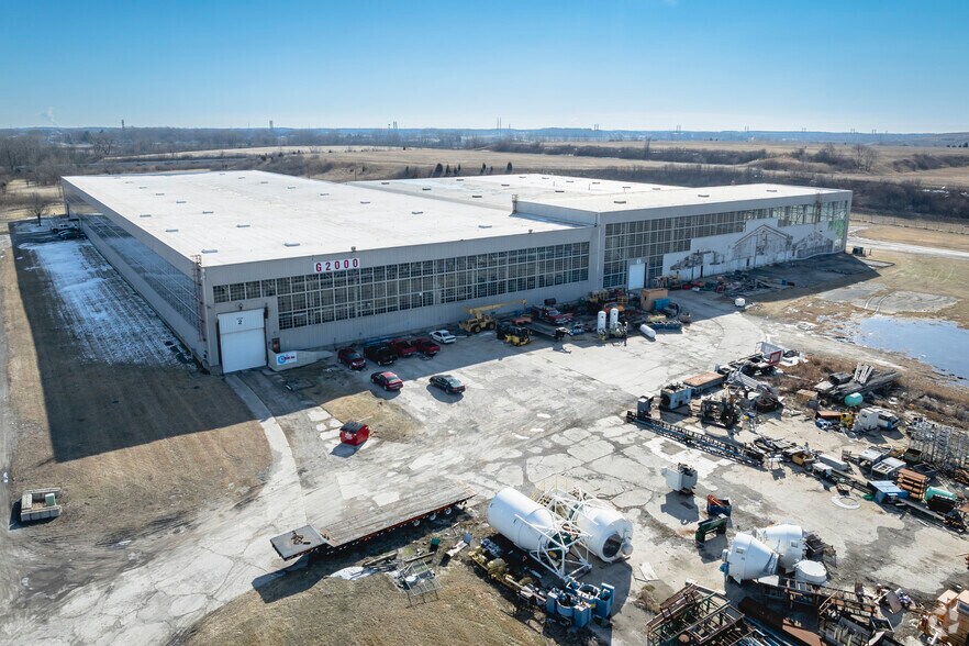 More Photos Of 1769 E Broadway St, Northwood Manufacturing For Lease