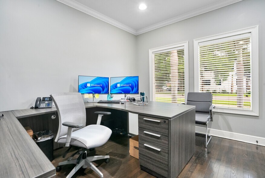 More Photos Of 1017 E South St, Orlando Office Residential For Sale