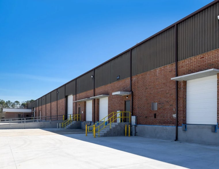 More Photos Of 780 King George Blvd, Savannah Warehouse For Lease