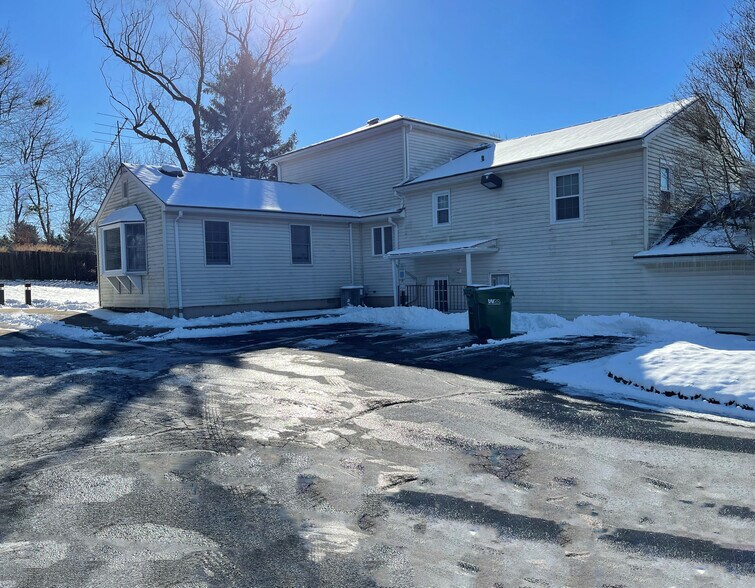 More Photos Of 2 Mountain View Ave, Long Valley Medical For Lease