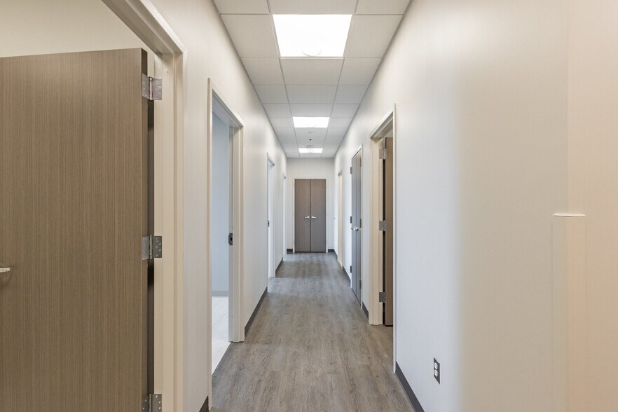 More Photos Of 24430 Stone Springs Blvd, Dulles Town Center Medical For Lease