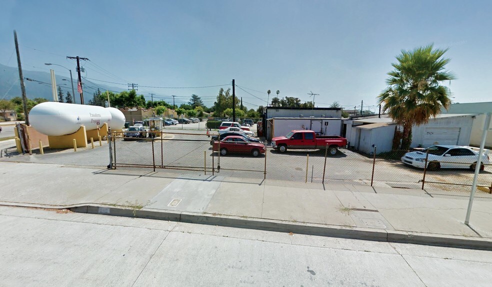 More Photos Of 240 N Altadena Dr, Pasadena Land For Sale