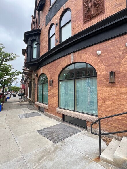 More Photos Of 3849 Lancaster Ave, Philadelphia Storefront For Lease