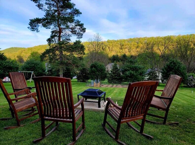 More Photos Of 11341 Raystown Rd, Huntingdon Hospitality For Sale