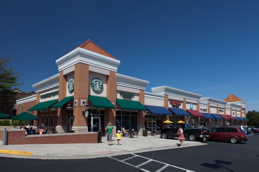 More Photos Of 2932 Chain Bridge Rd, Oakton Unknown For Sale