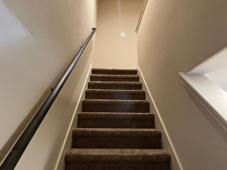More Photos Of 6618 Mia Way, San Antonio Apartments For Sale