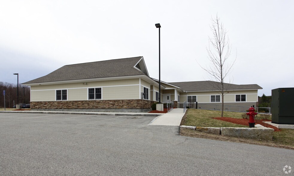 More Photos Of 245 Rochester Hill Rd, Rochester Office For Sale