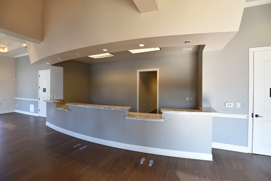 More Photos Of 3315 Unicorn Lake Blvd, Denton Medical For Lease