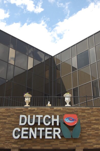 More Photos Of 810 Dutch Square Blvd, Columbia Office For Lease