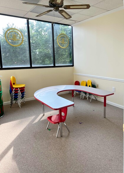 More Photos Of 1800 Roswell Rd, Marietta Serviced Offices For Lease