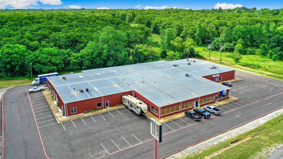 Primary Photo Of 4006 Texoma Pky, Denison General Retail For Sale