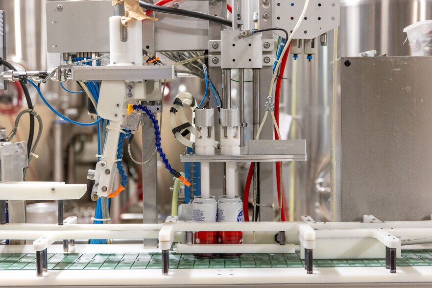 More Photos Of 65 Silver St, Sheffield Warehouse For Sale