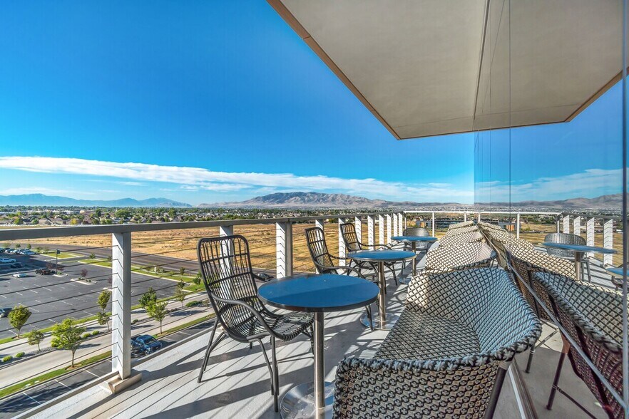 More Photos Of 2000 W Ashton Blvd, Lehi Office For Lease