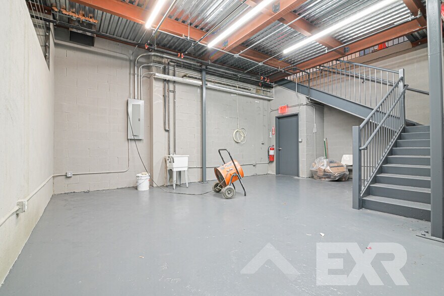 More Photos Of 349 Kent Ave, Brooklyn Apartments For Lease