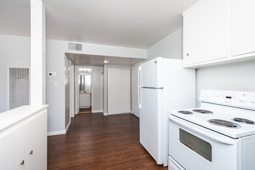 More Photos Of 3536 Watt Ave, Sacramento Apartments For Sale