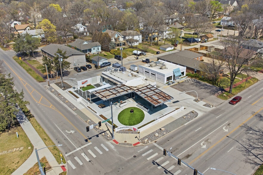 More Photos Of 1026 Poyntz Ave, Manhattan Auto Repair For Sale