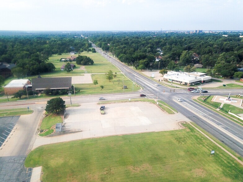 More Photos Of 1901 N 14th St, Ponca City Land For Lease