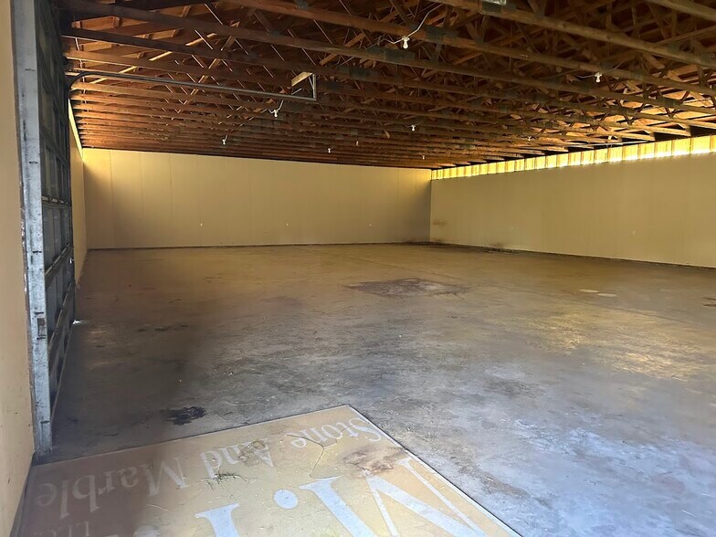 More Photos Of 3083 Kuehn Ave, Saginaw Refrigeration Cold Storage For Sale
