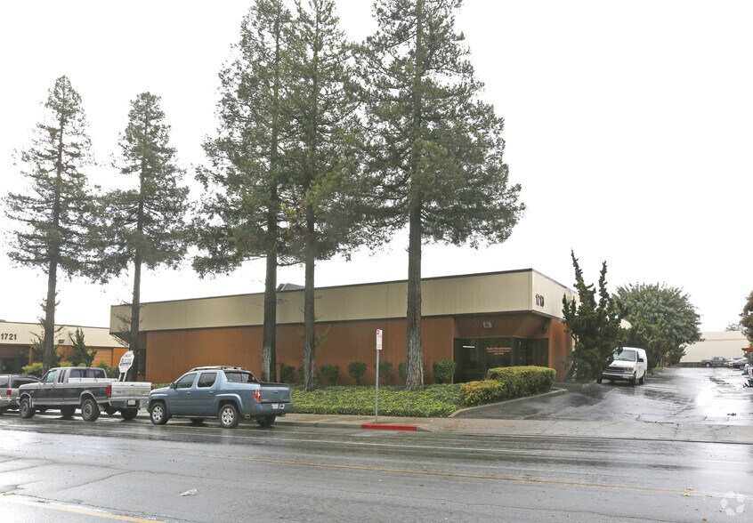 Primary Photo Of 1713-1715 Little Orchard St, San Jose Service For Lease