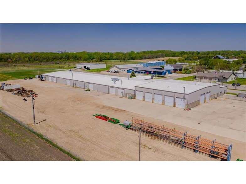 More Photos Of 2205 Hall Ave, Benson Manufacturing For Sale