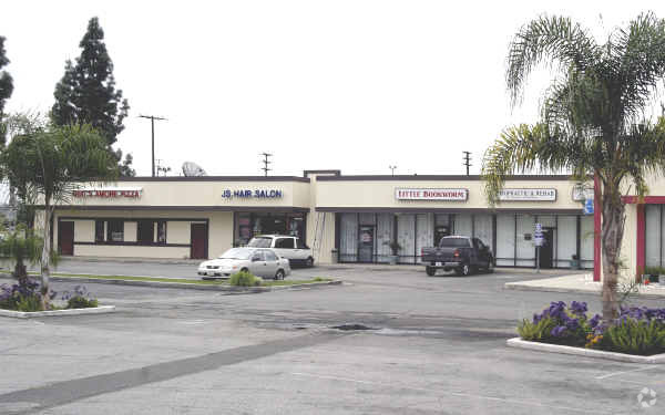 Primary Photo Of 11207-11223 1st Ave, Whittier General Retail For Lease