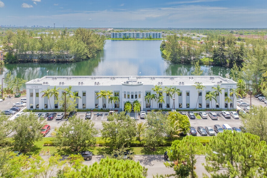 More Photos Of 12985 SW 130th Ct, Miami Office For Lease
