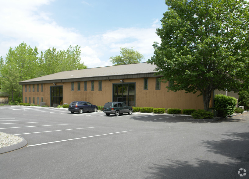 Primary Photo Of 461 Danbury Rd, New Milford Research And Development For Sale