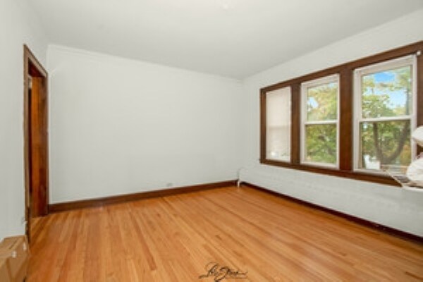 More Photos Of 3058 Lotus Ave, Chicago Multifamily For Sale