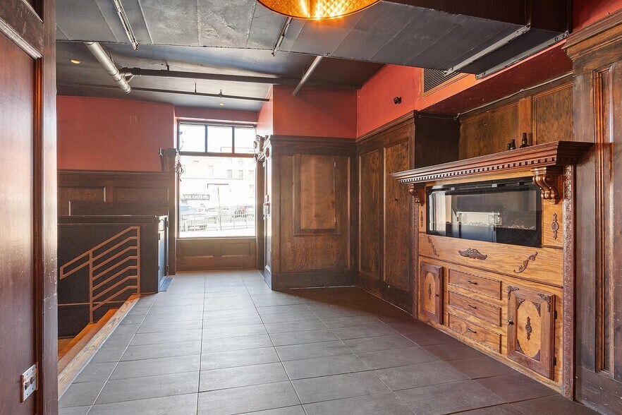 More Photos Of 97-103 Water St, Worcester Office For Sale