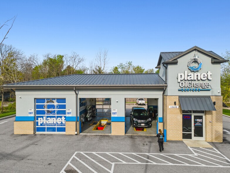 More Photos Of 18488 Pearl Rd, Strongsville Auto Repair For Sale